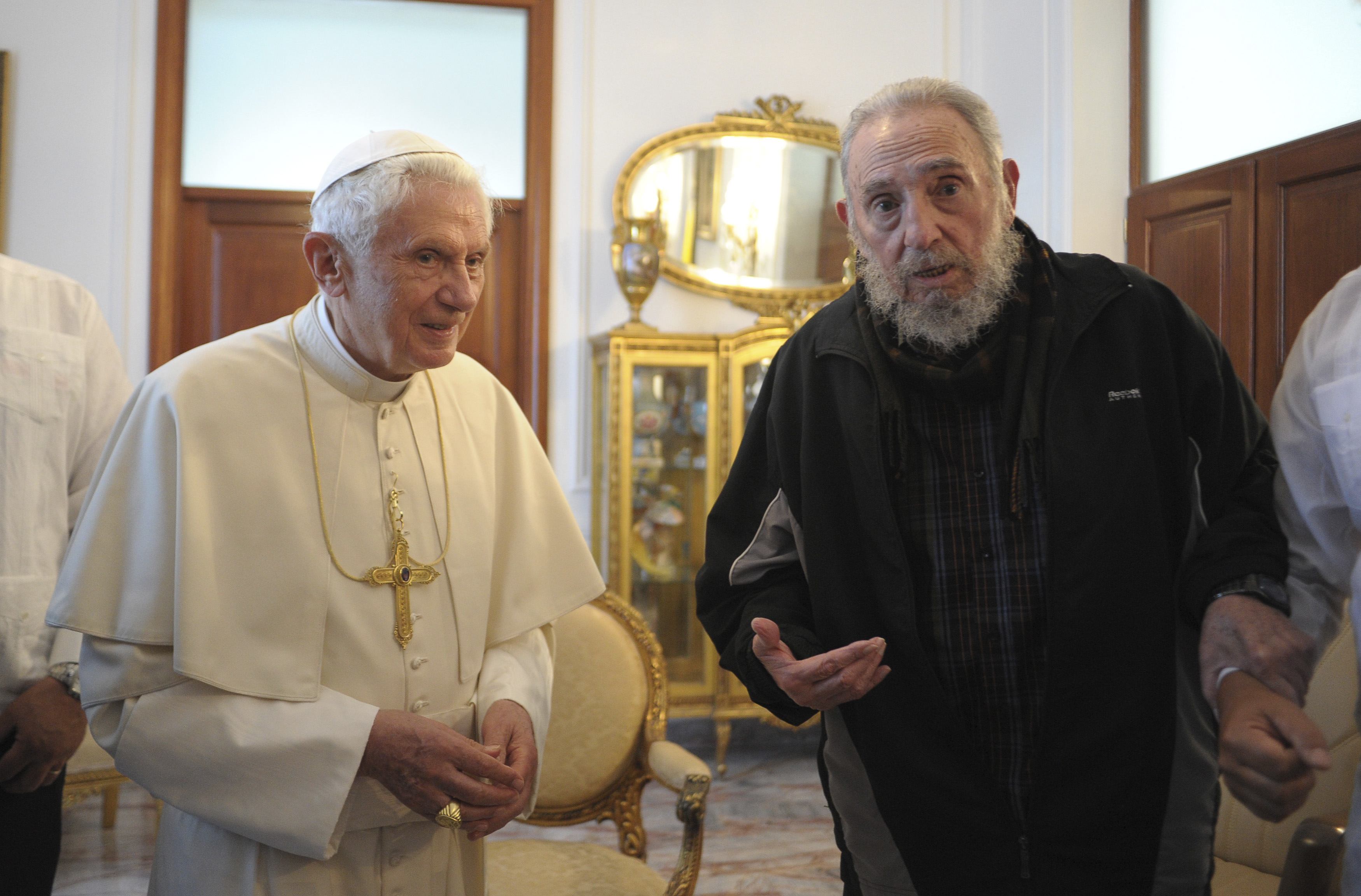 Pope Benedict XVI meets with Cuba's former President Fidel Castro at the apostolic nunciature in Havana March 28. (CNS photo/L'Osservatore Romano via Reuters) (March 28, 2012) See POPE-FIDEL March 28, 2012.